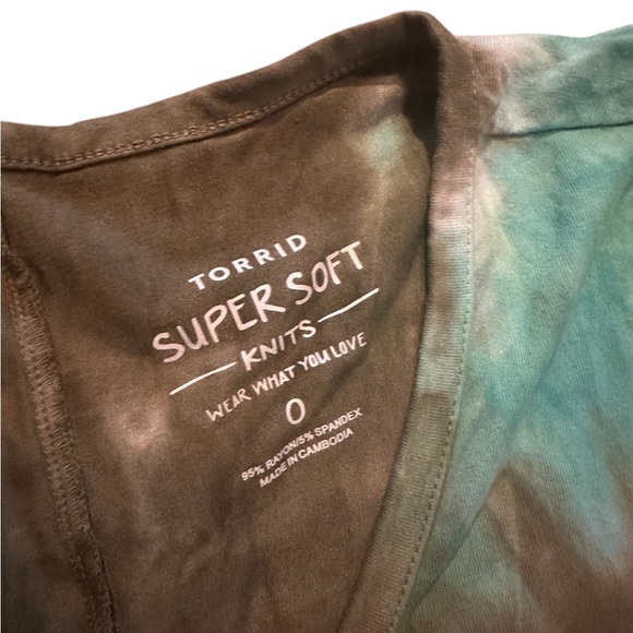 TORRID Super Soft Henley Tunic - Picture 5 of 7